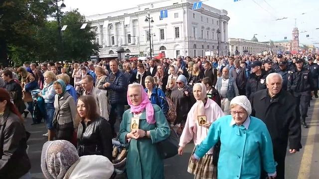 Крестный ход на Невском в СПб 12.09.2016 смотреть онлайн