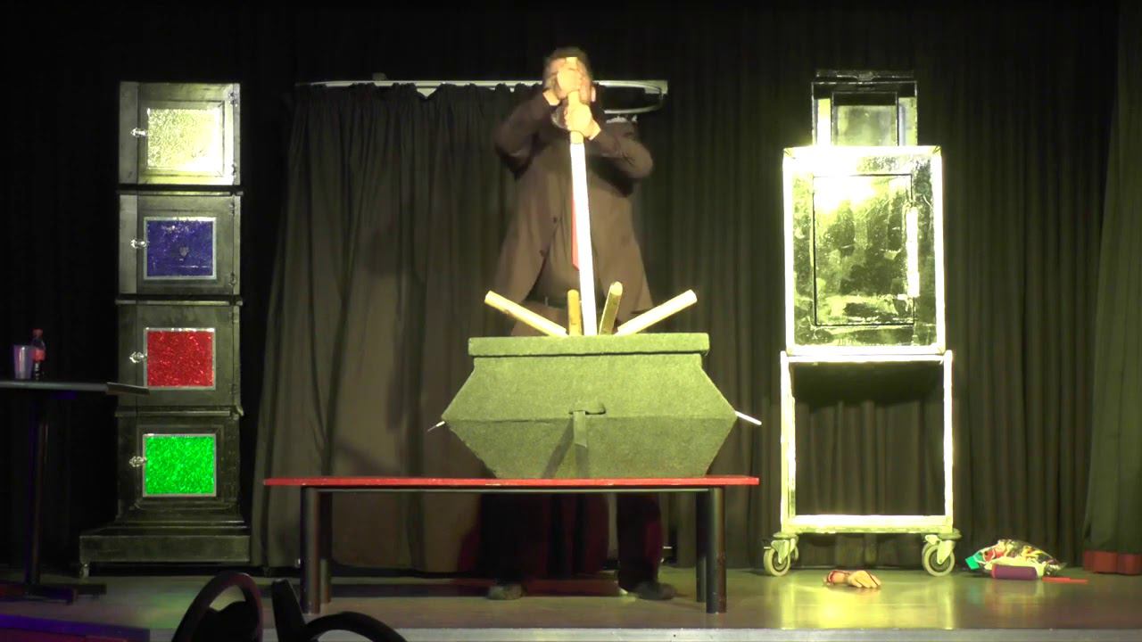 The Sword Basket смотреть онлайн
