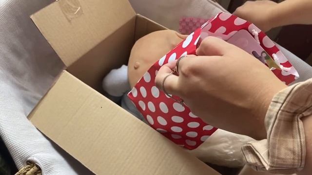Распаковка куклы реборн/Reborn box opening/ Новая кукла смотреть онлайн