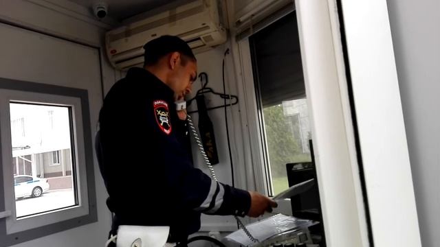 Нет дежурной части в ГУ ГИБДД МВД РФ по краю, идите... смотреть онлайн
