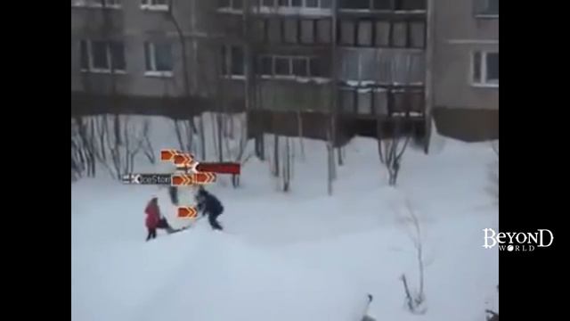 В названии видео обязательно должно быть “Beyond.lt - High Five x3, старт 23 февраля.” смотреть онлайн