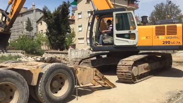 HYUNDAI 290 LC 7A смотреть онлайн