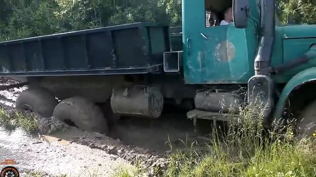 Зверская мощь легендарного КрАЗ-255 Б смотреть онлайн