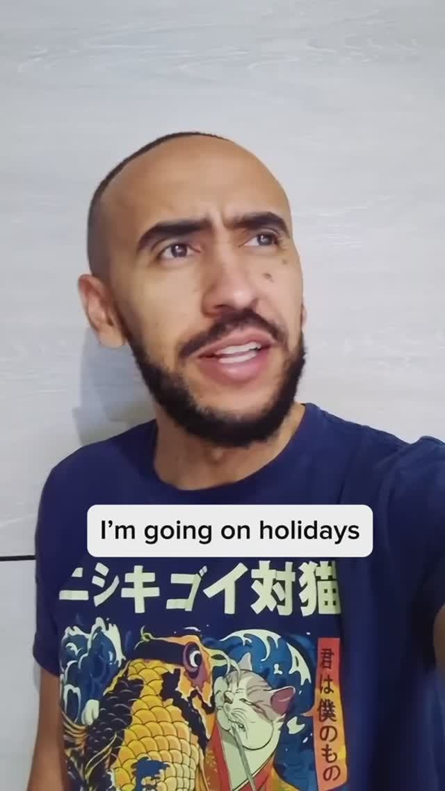 Так как всё таки правильно, Vacation или Holiday?