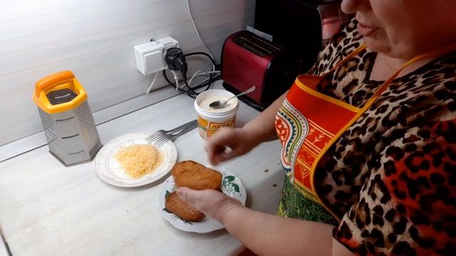 Сходили в магазин за продуктами.Очень вкусные бутерброды.Банька. смотреть онлайн