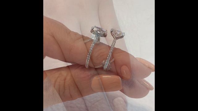 1.5 carat VS 1.2 carat Oval Diamond Ring Comparison смотреть онлайн