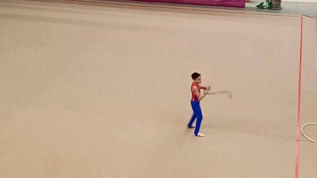 Смотреть до конца. Зацепилась скакалка. Мужская художественная гимнастика. смотреть онлайн