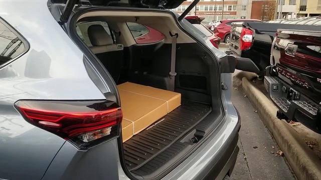 Toyota Wireless lock with door open. What does it do? смотреть онлайн