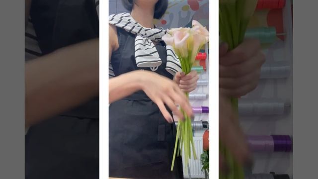 Как сделать букет невесты из Калл #roseflower #букетыназаказ #букетневесты