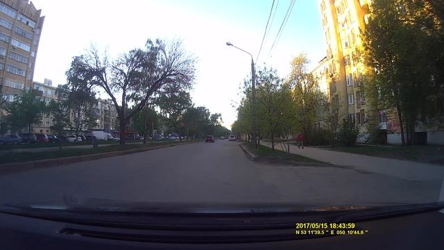 Видеорегистратор Subini R660 - FullHD, 30FPS, дневная съёмка смотреть онлайн