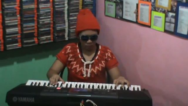 RUSSIAN RADIO BY : RED FLAG ( PIANO COVER ) смотреть онлайн