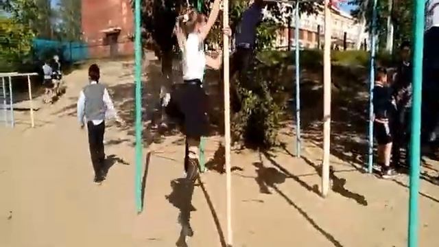 Что мы делаем на перемене в школе смотреть онлайн