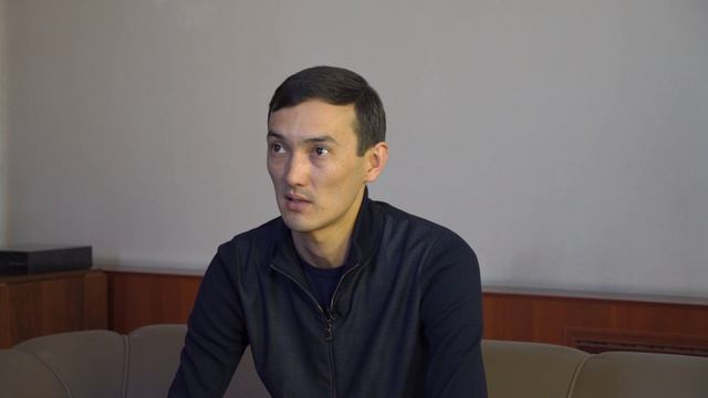 Ернар Чимбаев двухкратный чемпион мира. О себе, планах и бильярде. смотреть онлайн