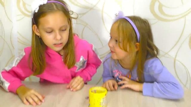 ОТКУСИ, ЛИЗНИ или НИЧЕГО ЧЕЛЛЕНДЖ на Sisters Family! Что приготовил ПАПА? смотреть онлайн