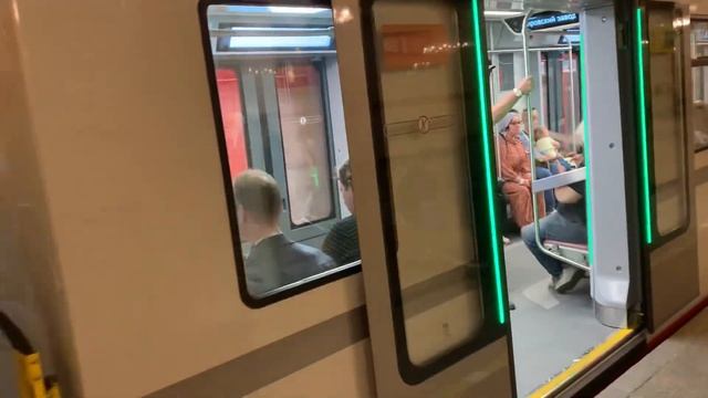 81-725.1 «Шестой Балтиец» в Автово