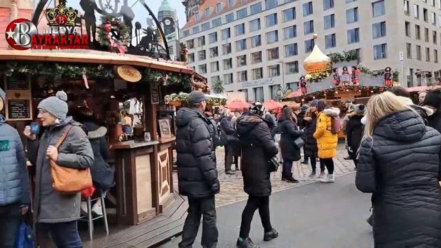 Noel Pazarı Dresden Almanya 8-12-2022 Weinachten Altmarkt Dresden 2022 смотреть онлайн