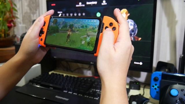 Rasanya Bermain Genshin Impact Pakai Gamepad di HP Android смотреть онлайн