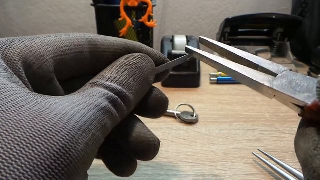 DIY Horseshoe nail key chain смотреть онлайн