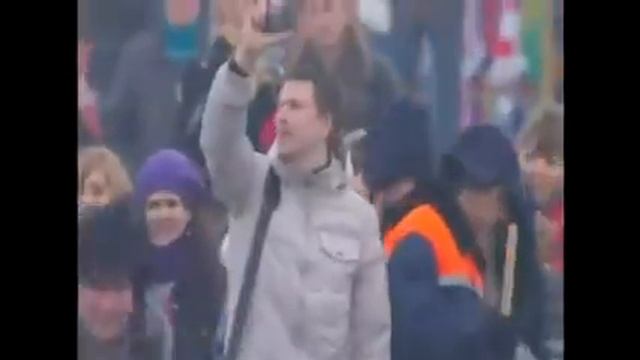 Молодежь зажигает на Воробьевых горах :) смотреть онлайн