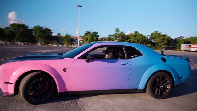 Ангелина Меняет Масло. Катаемся на Хэллкете как в Видео Игре. Драг Рейсинг Маслкаров! смотреть онлайн