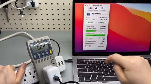 Anker 65W PD Charger with MacBook Pro смотреть онлайн