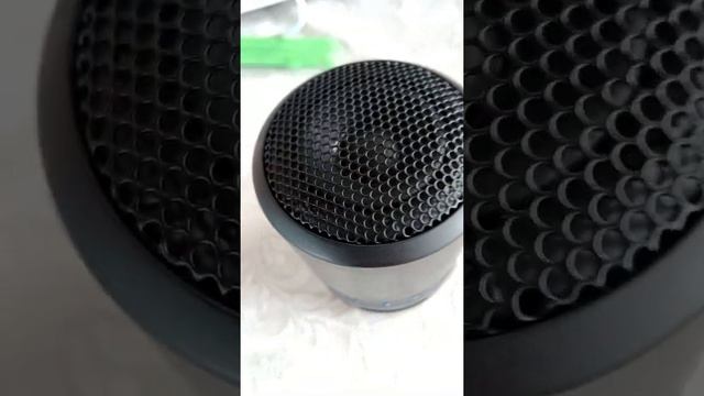 Sony srs xb13 Bass test смотреть онлайн