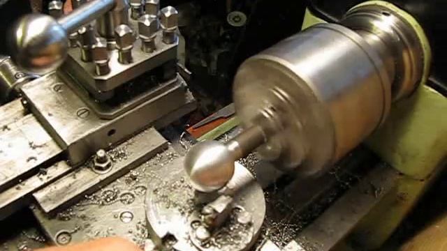 ИЗГОТОВЛЕНИЕ ШАРИКОВ НА РУЧКИ ДЛЯ СТАНКА MN - 80 смотреть онлайн