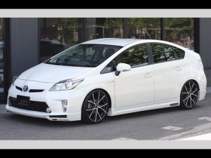 Тойота Приус 30 кузов  шумка торпедо