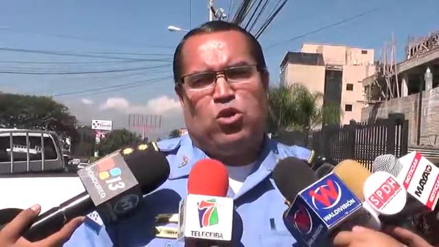 SUB COMISIONADO. ROGER MARADIAGA DEPURACION DE LA POLICIA. смотреть онлайн