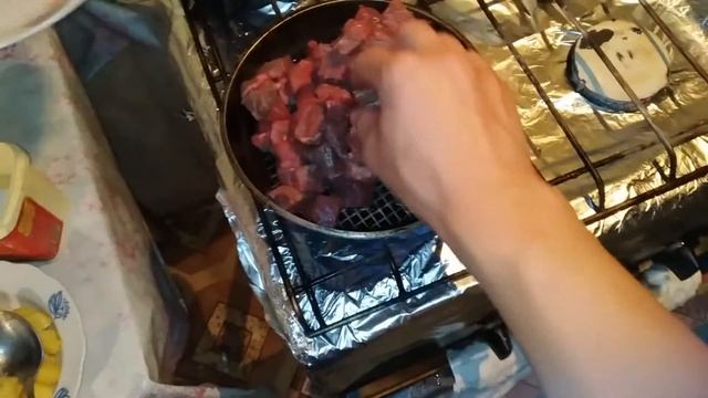 Говядина с картофелем в горшочках смотреть онлайн