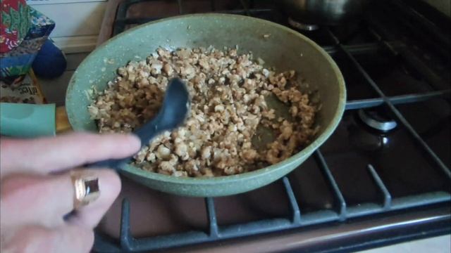 VLOG: ГОТОВИМ ДОМА. Запечёные шампиньоны в духовке с беконом и начинкой. ЭТО ОЧЕНЬ ВКУСНО!!! смотреть онлайн