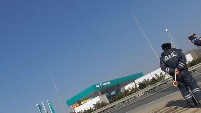 ИДПС 25 регион ИГНОР Закона о полиции. смотреть онлайн