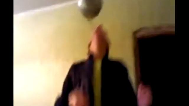 мяч на карандаше.mp4 смотреть онлайн