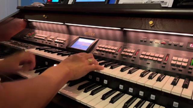 Hey Jude смотреть онлайн