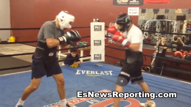 pelos garcia sparring jose luis castillo EsNews Boxing смотреть онлайн