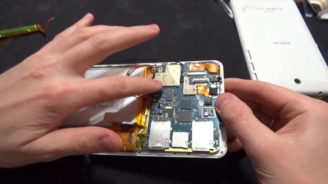 Замена аккумулятора на планшете Explay D7.2 3G смотреть онлайн