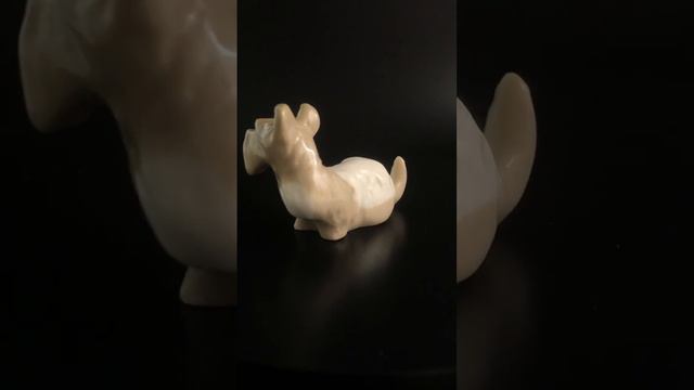 Статуэтка «Шотландский терьер», ЛФЗ, фарфор, СССР, 1970-е гг. смотреть онлайн