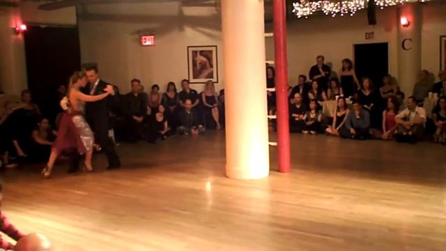 Argentine tango: Gabriel Misse & Analia Centurion - Ataniche, Tres Esquinas смотреть онлайн