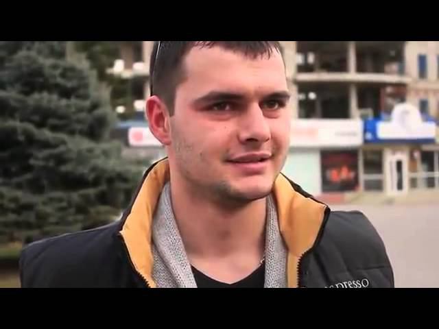 На улице у людей спрашивают "Что такое Пасха?" смотреть онлайн