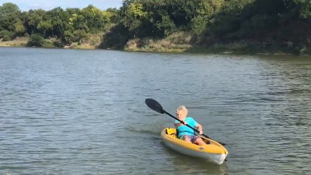 Brazos Cabin Kayak 3 смотреть онлайн