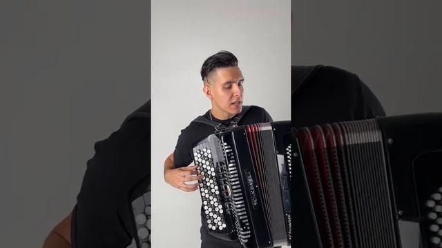 БАЯН + БИТБОКС- Улетай на крыльях ветра.mp4 смотреть онлайн