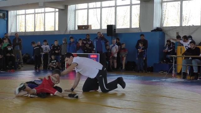 Карданов Амирхан (КБР) - Хисяметдинов Аяз (Адыгея)