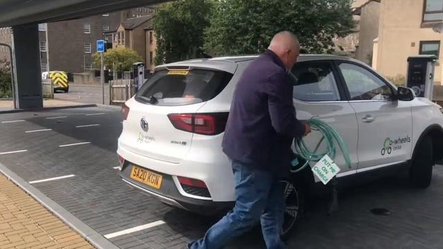 Help Desk - Returning an MG ZS EV смотреть онлайн