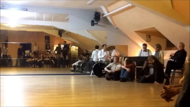 MangU - Classic Tango смотреть онлайн