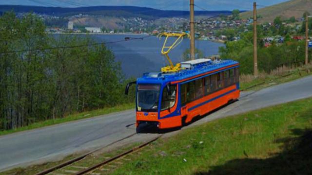 Как, испытывают трамваи ! смотреть онлайн