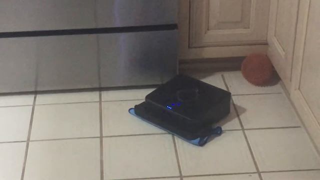 iRobot Braava 380f - Робот для мойки полов смотреть онлайн