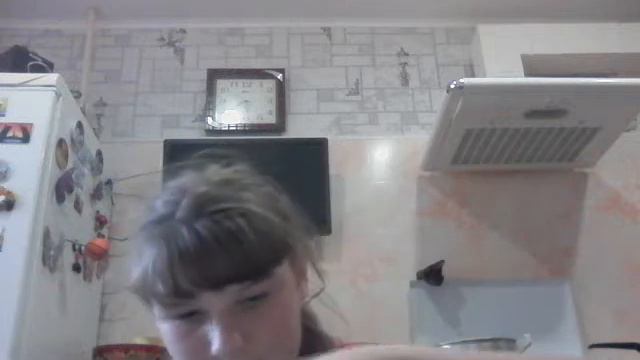 Провожу осмотр куклы. смотреть онлайн