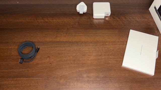 MacBook Pro M3 Pro Space Black Unboxing смотреть онлайн