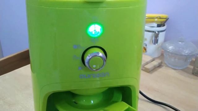ОНЛАЙН ТРЕЙД.РУ Кофеварка Oursson CM0400G/GA Распаковка и обзор. смотреть онлайн