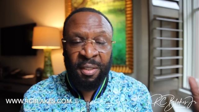 HOW A WOMAN SHOULD RESPOND TO GAMES MEN PLAY by RC Blakes смотреть онлайн